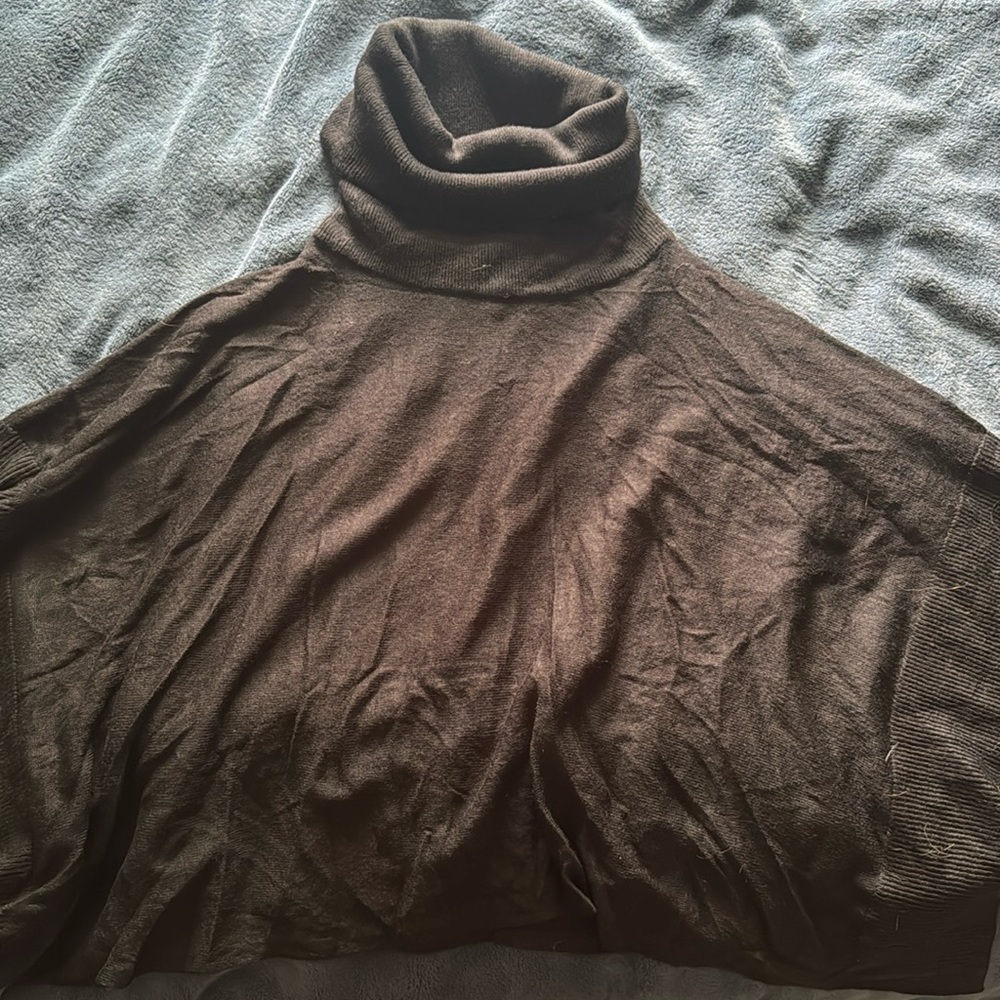 Loft Turtleneck Poncho Black